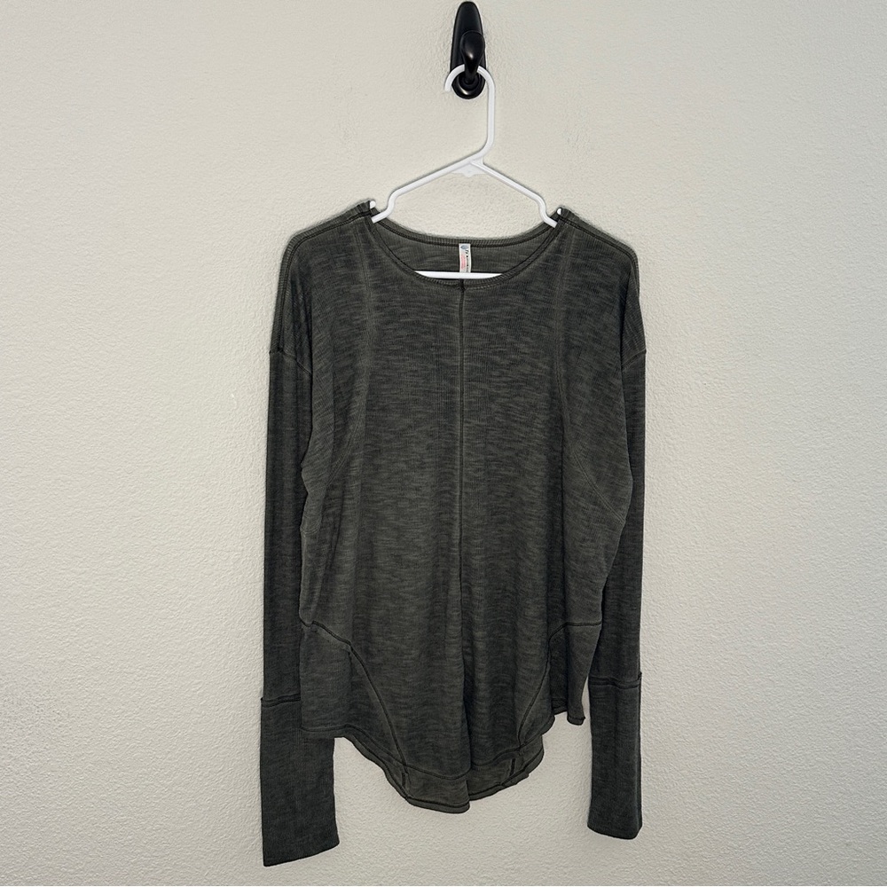 FP Movement Lay Up Olive Green Grey Long Sleeve Back Cutout Thumbhole Top L